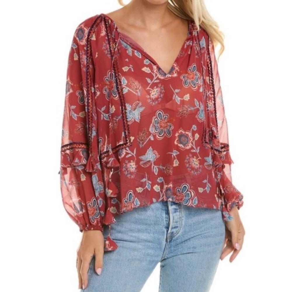 NWOT Sachin + Babi Chelsea Tassel Tie-Neck blouse in Red